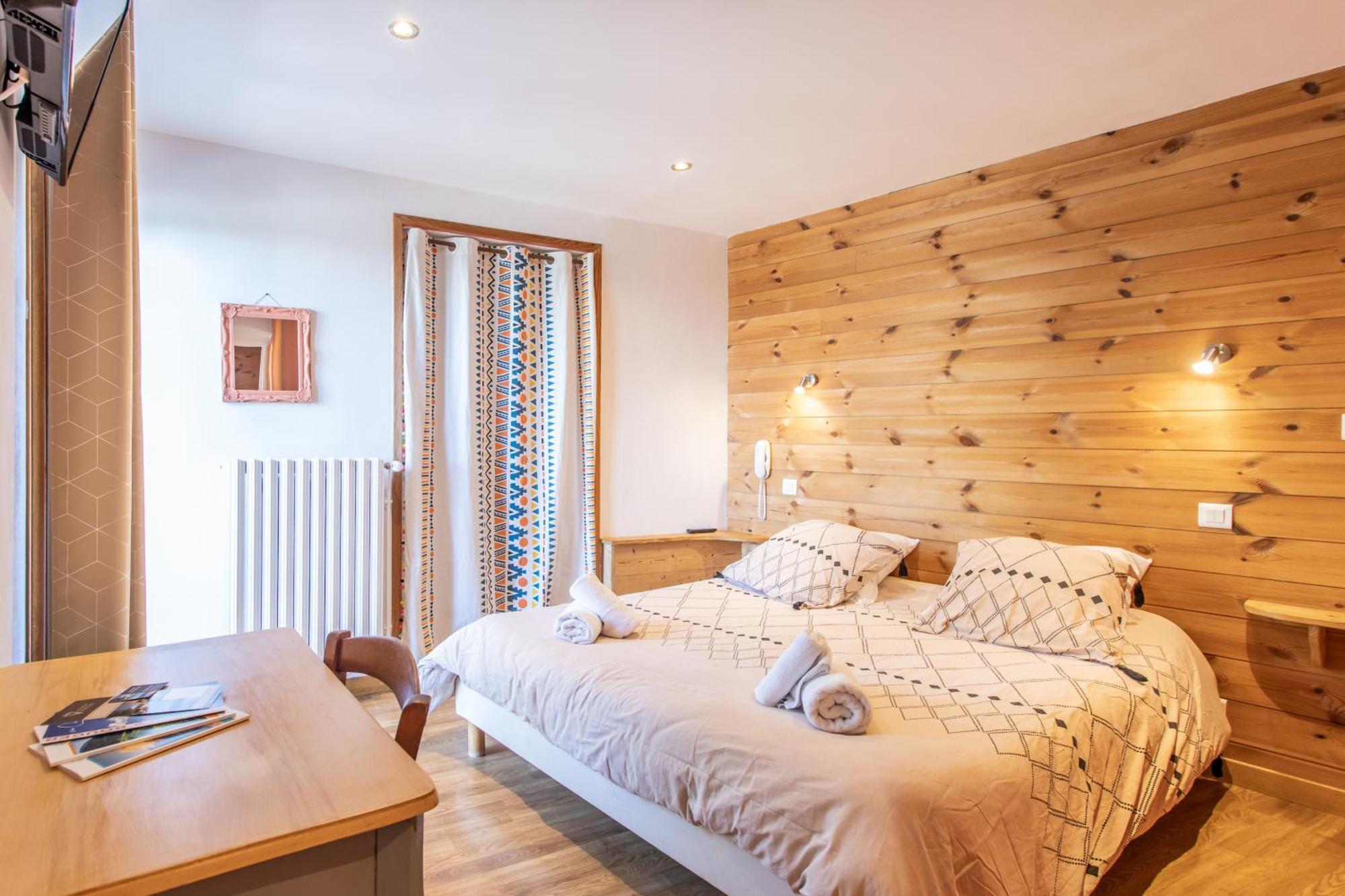 Auberge Le Vieux Chaillol Saint-Michel-de-Chaillol Habitación foto