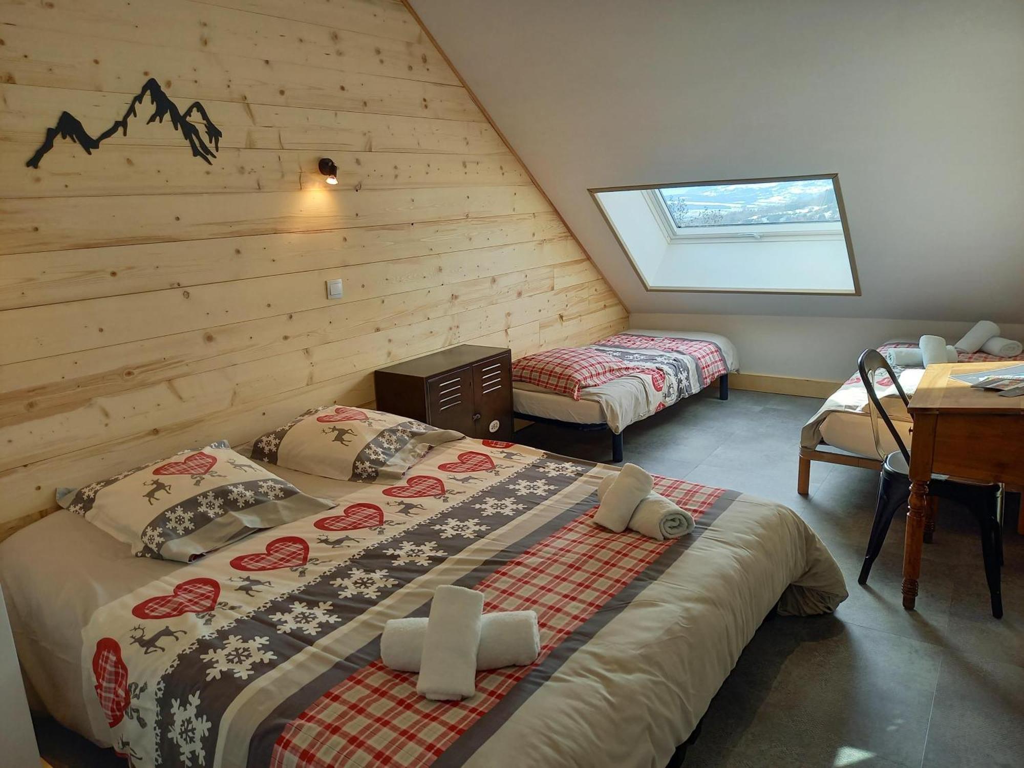 Auberge Le Vieux Chaillol Saint-Michel-de-Chaillol Habitación foto